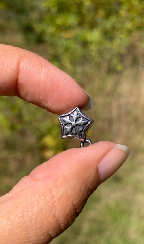 Perle étoile avec anneau fixe en acier inoxydable