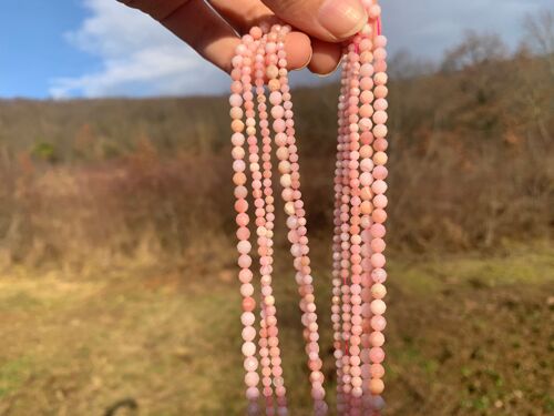 Perles en opale commune rose facettées entre 2,5 et 4mm - 2,5mm