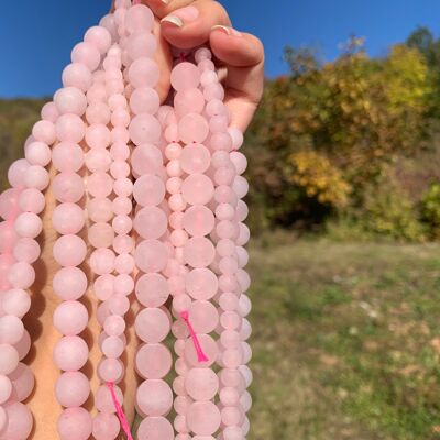 Perles en quartz rose mate entre 4 et 12mm - 8mm