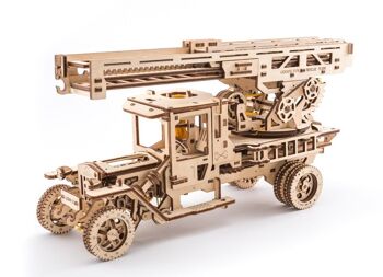 Ugears Camion à échelle de Feu 1