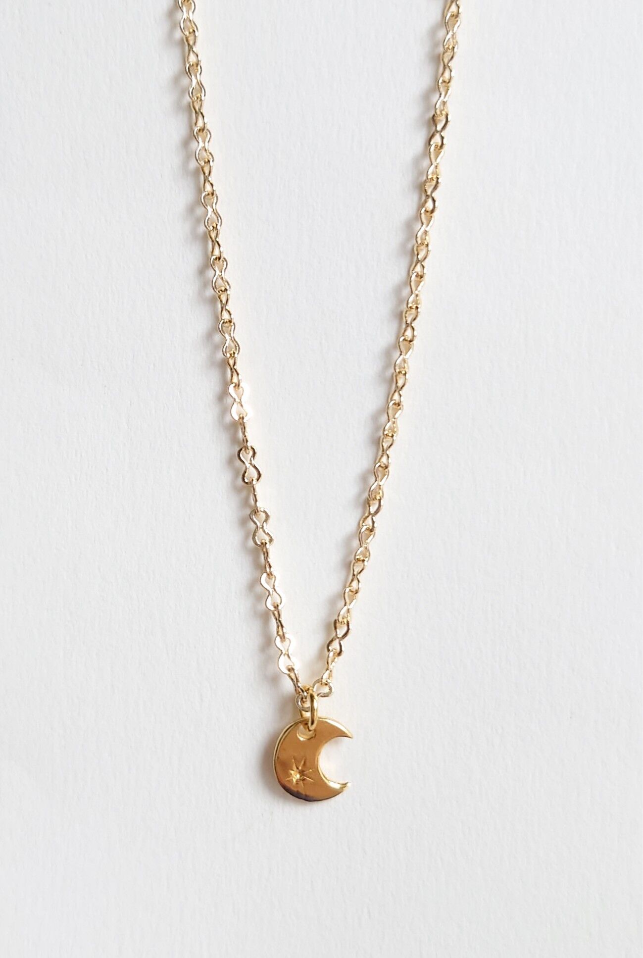 Halbmond Halskette, Gold Vermeil, Gold Halskette, Mond Halskette, Mond Charm Halskette, Halbmond Charm, Charm Halskette, Geschenke für sie, Luna Mond