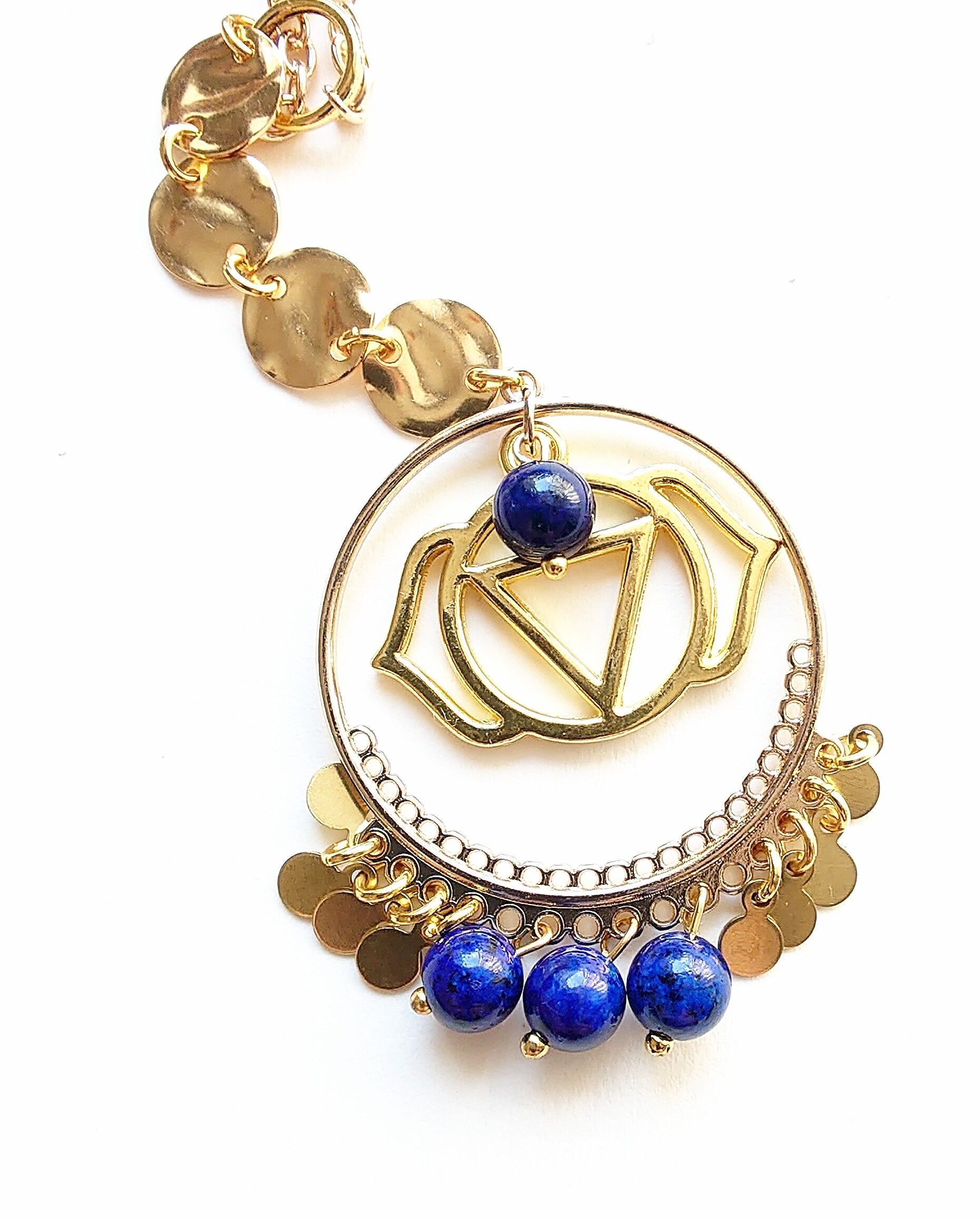 Chakra-Halskette, Drittes Auge-Chakra, Chakra-Charm-Halskette, goldene Chakra-Halskette, spiritueller Schmuck, Boho-Schmuck, Halbedelstein, Lapis