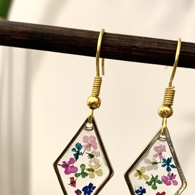 Boucles d'oreilles fleurs séchées multicolores résine, losange doré