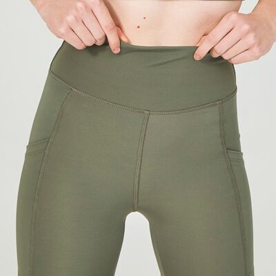 SHORT ACTIVEWEAR AVEC POCHES SANS COUTURES - VERT KAKI