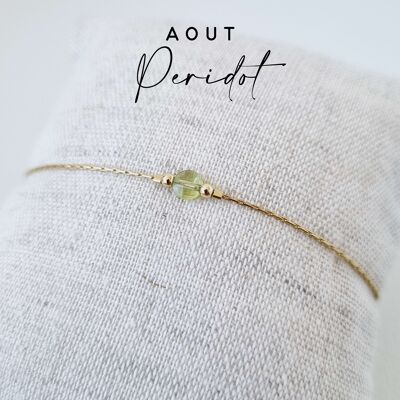 Birthstone bracelet for the month of August: Peridot