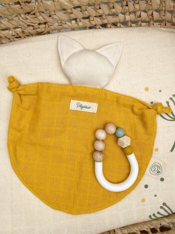 Coffret cadeau de naissance " Mon 1er doudou " jaune en coton bio 3