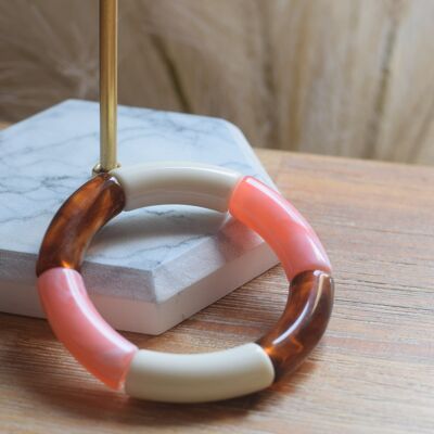 Bracelet en perles tubes acrylique tricolore rose, marron marbré et ivoire
