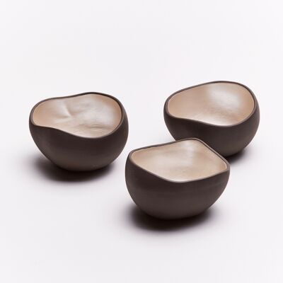 Tischdekoration – Set mit 3 perlmuttfarbenen Teelichthaltern aus Keramik