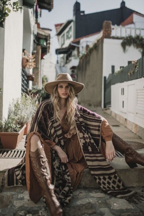 GAUCHO PONCHO