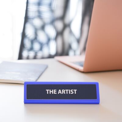 Placa de escritorio - El Artista