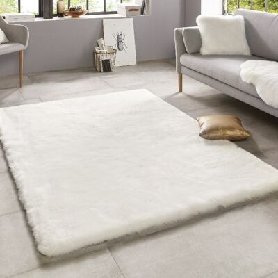 Morbido cuscino in pelliccia sintetica con ingresso in poliestere Superior Uni White