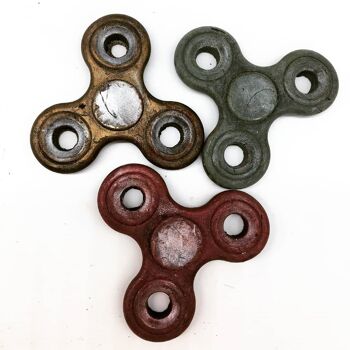 FIDGET SPINNER