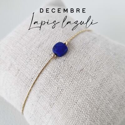 Birthstone bracelet for the month of December: Lapis lazuli