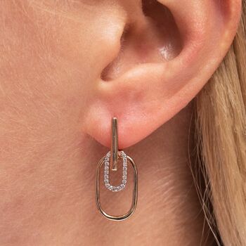 Boucles d'oreilles avec des cercles de cristal 2