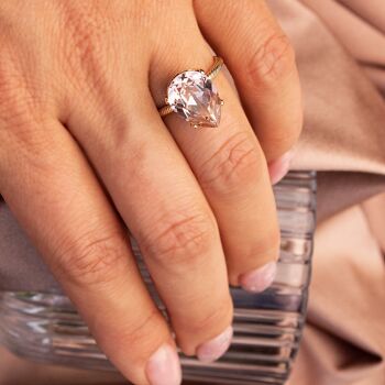 Un anneau en cristal, goutte de 14 mm - or - saphir clair 2