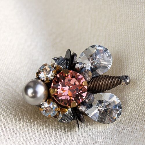 Insect brooch little flies, crystals and pearls - Rose Peach