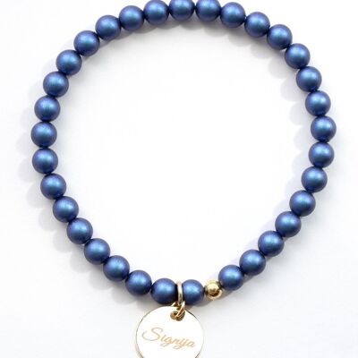 Pulsera pequeña de perlas con medallón de palabra personalizada - oro - Azul Oscuro Irid - S
