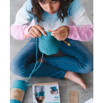 Kit col tricoté et gants bleus 2