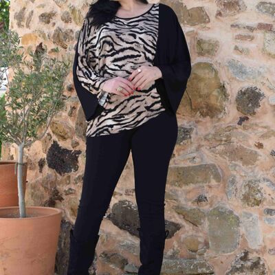 Maglione/Maglione taglie forti Manuela - da L a 6XL (nero e stampa animalier)