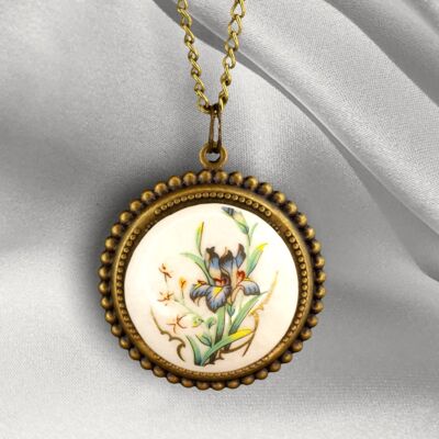 Vintage Style Bronze Necklace "Flowers" VIK-32/NK11021
