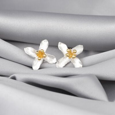 Lilies Blossom Studs - 925 Sterling Silver Studs - OHR925-41