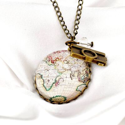 Carte du monde Globe Pendentif Collier Style Vintage - Bijoux Globetrotter - VIK-08