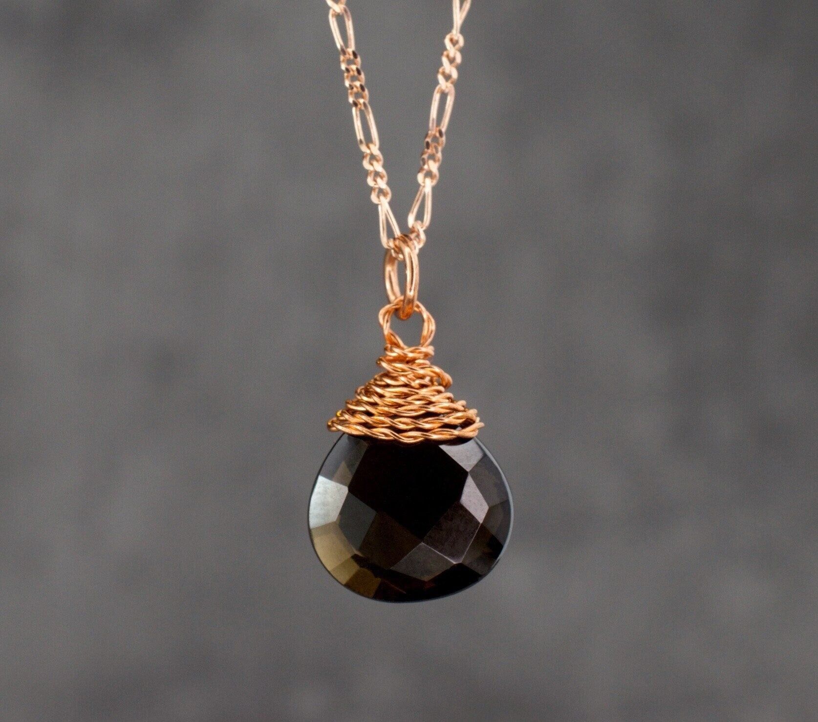 Catena con ciondolo in cristallo di quarzo fumé - Collana con pietre preziose al quarzo placcate in oro rosa 925 - K925-95