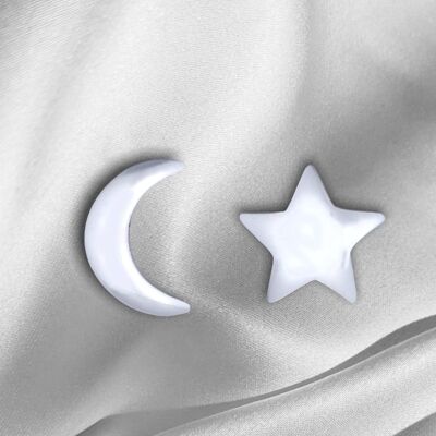 Moon Star Mini Stud Earrings - 925 Sterling Silver Minimalist Celestial Objects Earrings - OHR925-61