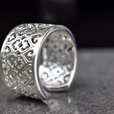 Ornamental 925 Sterling Silver Ring in Oriental Style - Adjustable Statement Ring - RG925-15