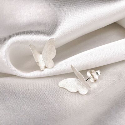 Boucles d'oreilles mini papillons - Boucles d'oreilles minimalistes en argent sterling 925 - OHR925-73