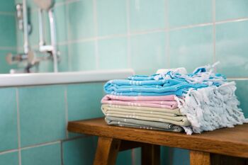 Lot de 40 Serviettes de Hammam "Classic Towels" | comme serviette de plage, pour les voyages, le sauna et le sport | coloré, classique, intemporel 1
