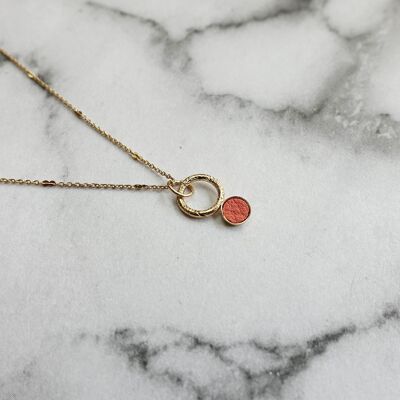 Collier mini rond de cuir et anneau martelé #1 - corail