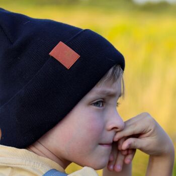 Bonnet classique noir pour enfants 2