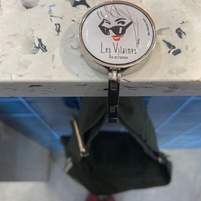 Pratico! il gancio per borsa Les Vilaines