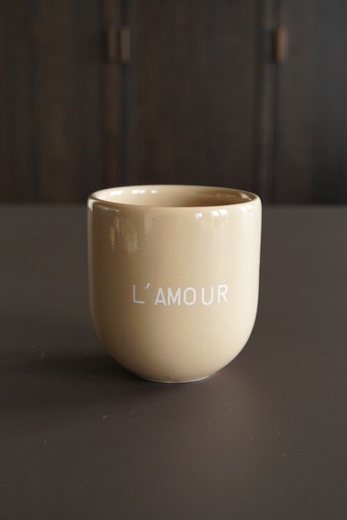 Sisi mug, L'AMOUR