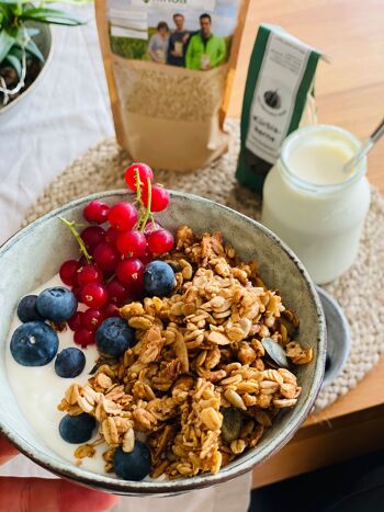 Granola, végétalien et fait à la main, avoine Hans dans un sac en papier kraft, 1 500 g 3