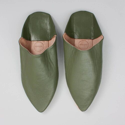 Moroccan Men's Pointed Babouche Slippers, Olive