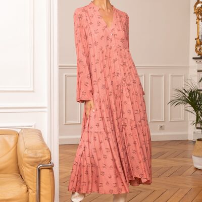 Bohemian print long dress buttoned in front and V-neck with flared sleeves