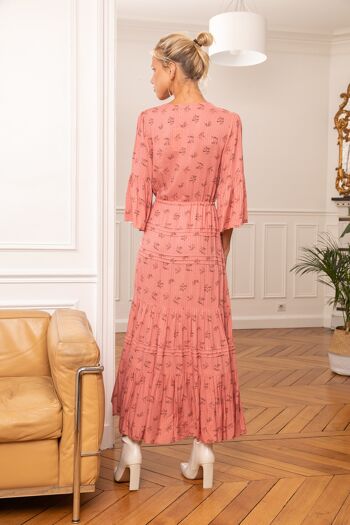 Robe longue à imprimé fleuri boutonnée devant et col V 5