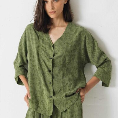 SS23 BL05 Pretty Blouse Green Forest