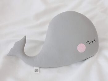 Coussin Baleine Gris Aux Joues Rose Pâle