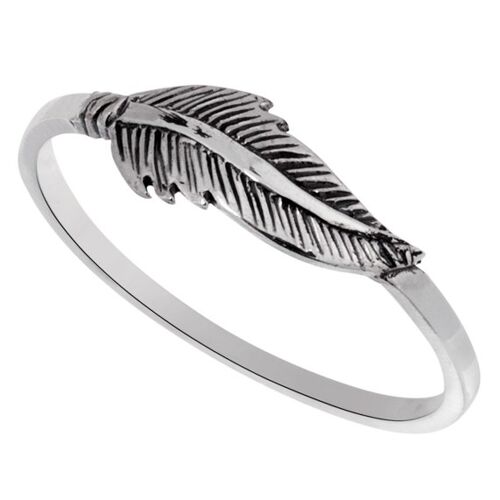 Pretty Dainty Feather Ring