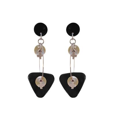 Mother-of-Pearl Trioplus' Hoop Earrings