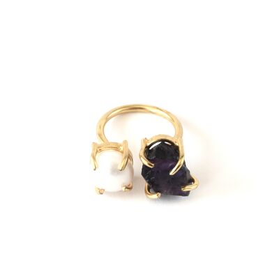 Golden Pearl and Amethyst ring, adjustable.   Fashion.   Weddings, guests.   Spring.   Hand made.