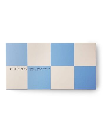 Jouer aux échecs 1