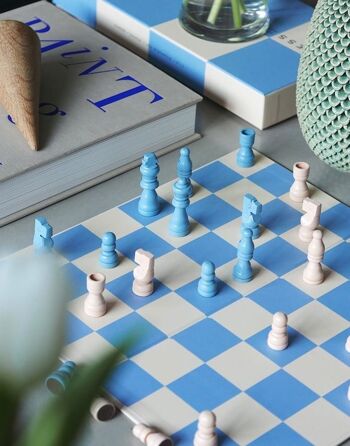 Jouer aux échecs 2