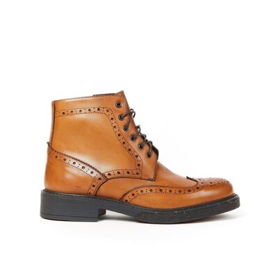 Cognac colored lace-up ankle boots for women. Made in Italy. Manufacturer model FD3787