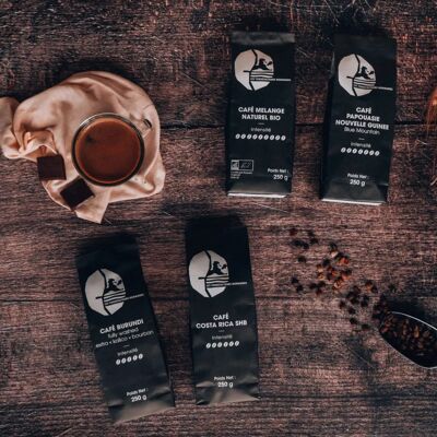 Box of 4 discovery coffees