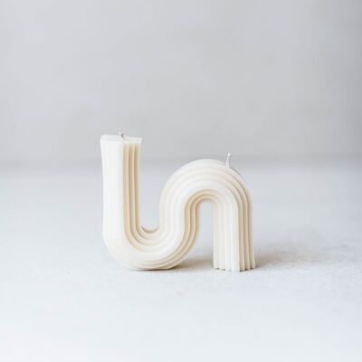2-wick S-shaped Wavy Candle - Chalk