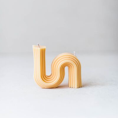 2-wick S-shaped Wavy Candle - Peach